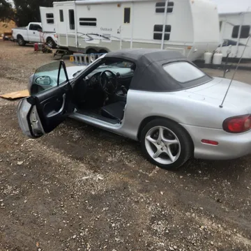 2003 Mazda MX-5 Miata
