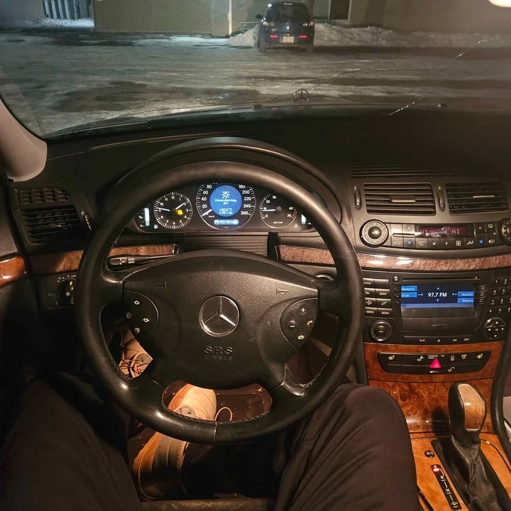 2003 Mercedes-Benz W211 E-Class - Image 6 of 8