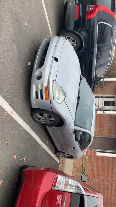 2003 Mitsubishi Eclipse 3rd Gen - Image 3 of 4