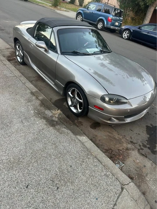 2003 Mazda NB MX-5 Miata - Image 4 of 8