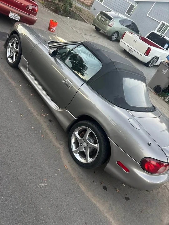2003 Mazda NB MX-5 Miata - Image 2 of 8