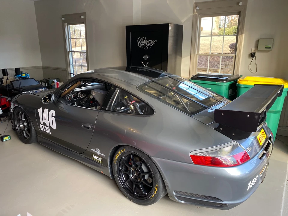 2003 Porsche 911 - Image 4 of 10