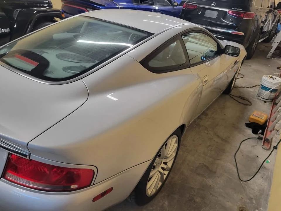 2003 Aston Martin Vanquish 1st Gen - Image 4 of 7
