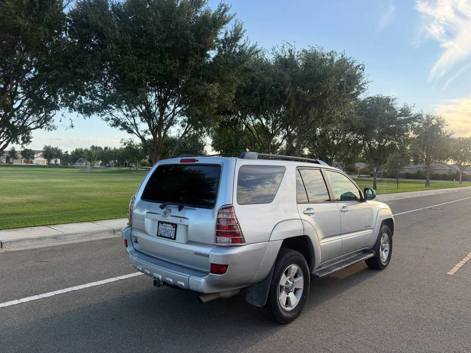 2008 Toyota 4Runner 4th Gen - Image 3 of 15