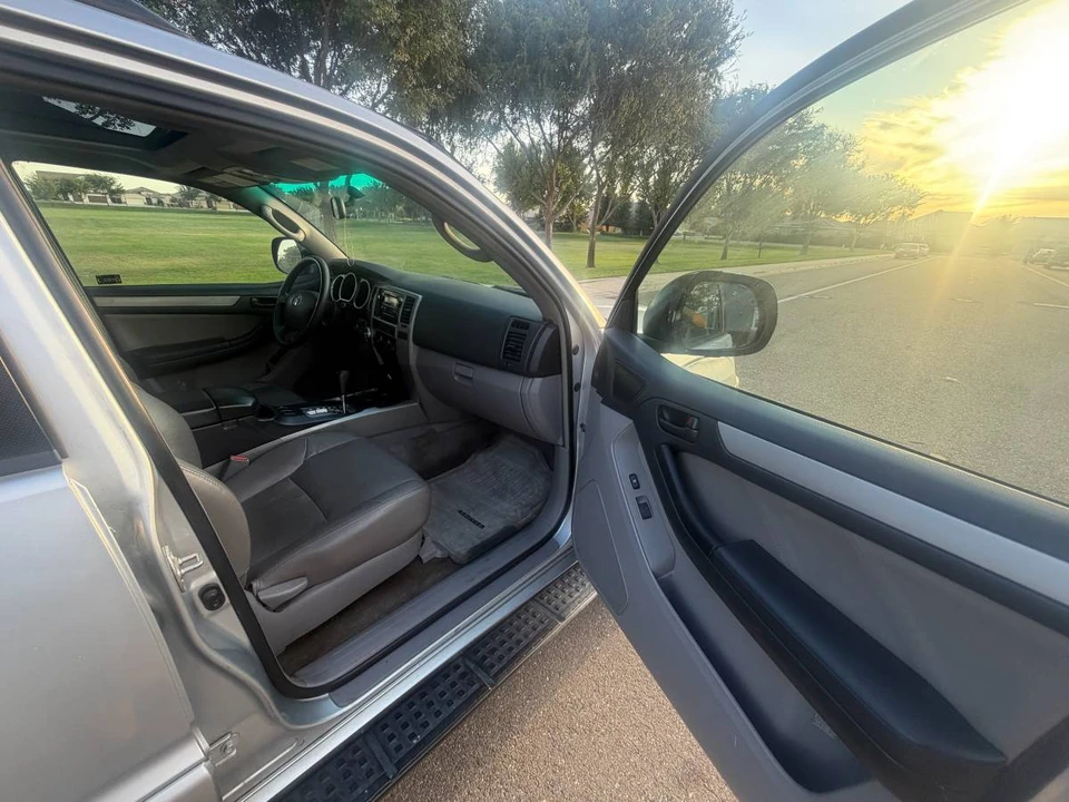 2008 Toyota 4Runner 4th Gen - Image 8 of 15