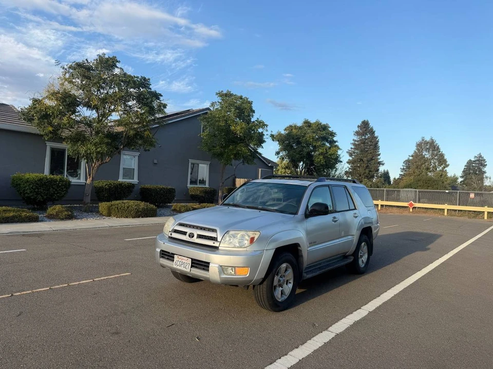 2008 Toyota 4Runner 4th Gen - Image 5 of 15