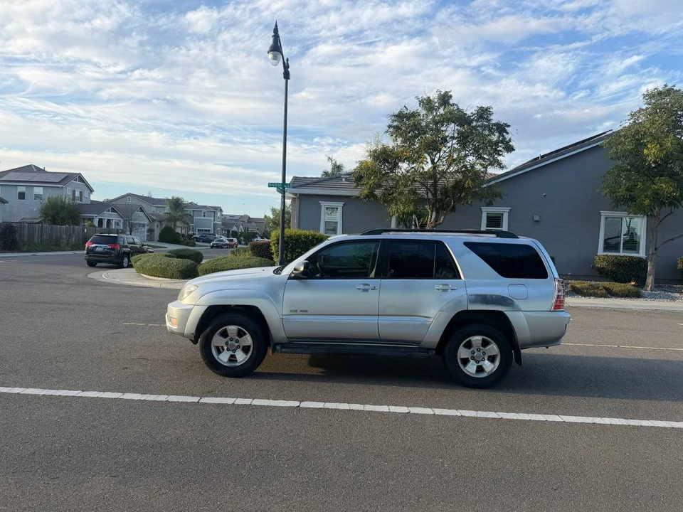 2008 Toyota 4Runner 4th Gen - Image 4 of 15