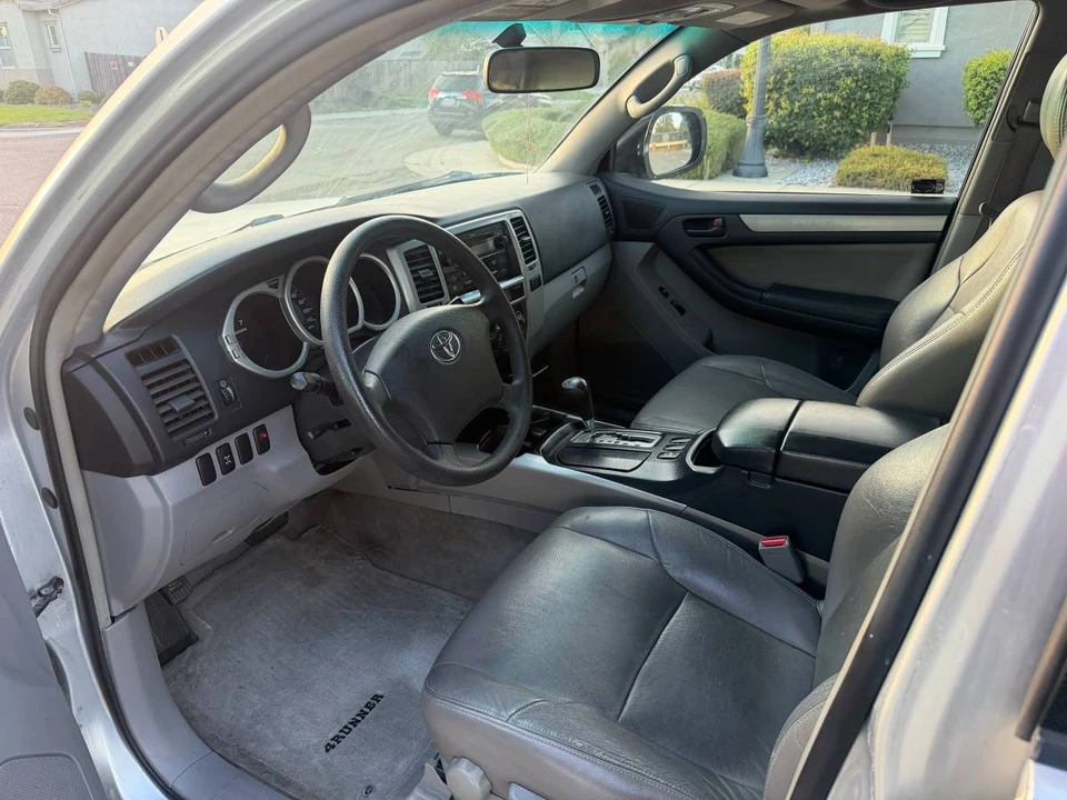 2008 Toyota 4Runner 4th Gen - Image 7 of 15