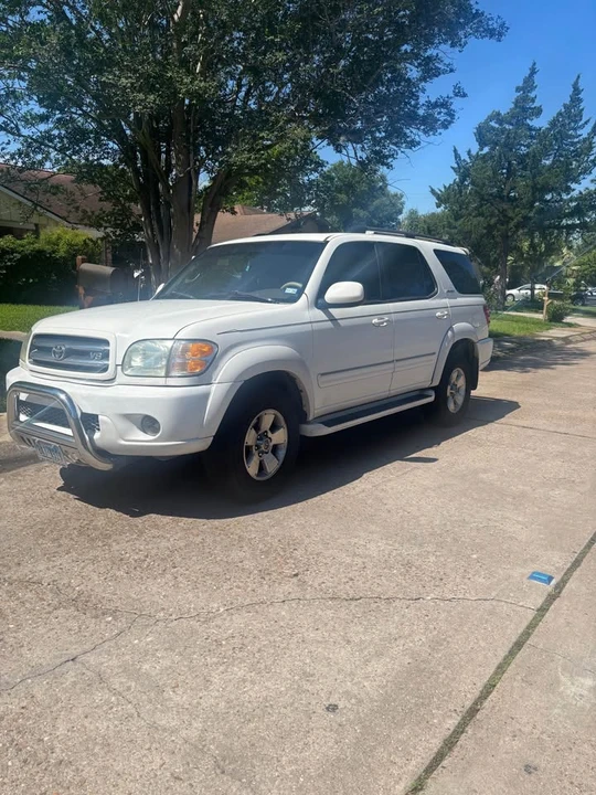 2003 Toyota Sequoia 1st Gen - Image 3 of 4