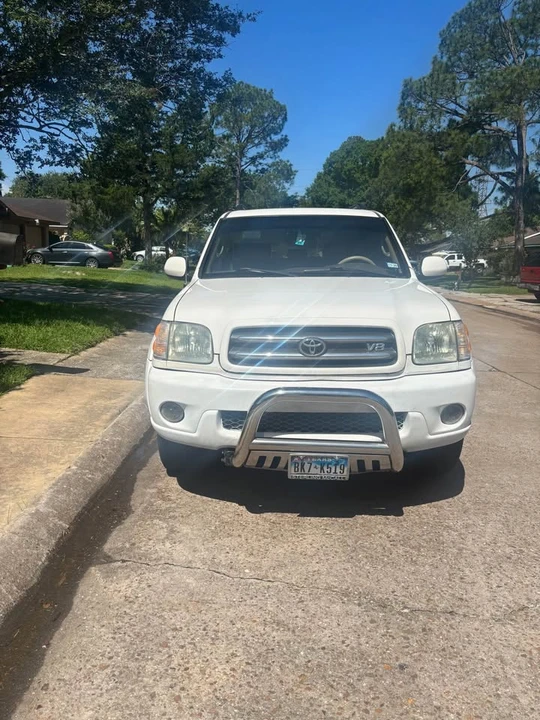 2003 Toyota Sequoia 1st Gen - Image 2 of 4
