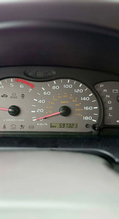2003 Toyota Sequoia 1st Gen - Image 3 of 9