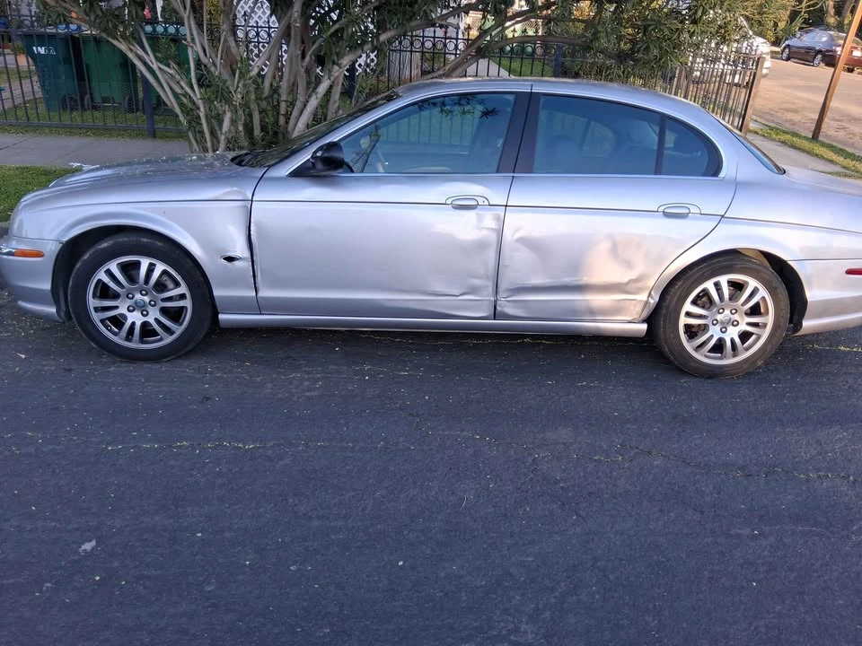 2003 Jaguar X100 XK8 - Image 4 of 8