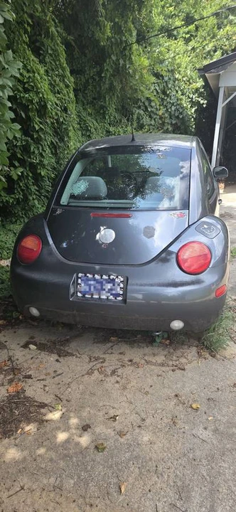 2003 Volkswagen Beetle (1980-2003) - Image 14 of 15