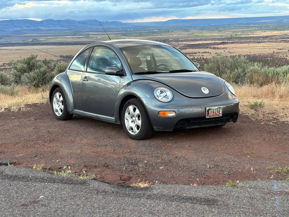 2003 Volkswagen Beetle - Image 2 of 18