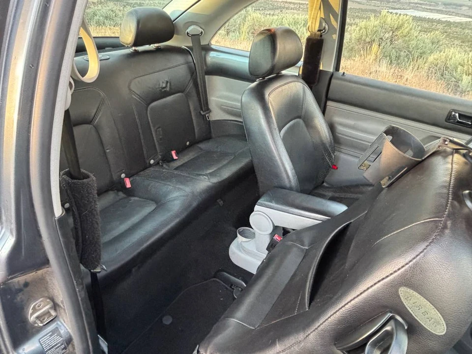2003 Volkswagen Beetle - Image 10 of 18