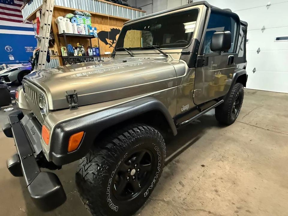 2003 Jeep TJ Wrangler - Image 2 of 20
