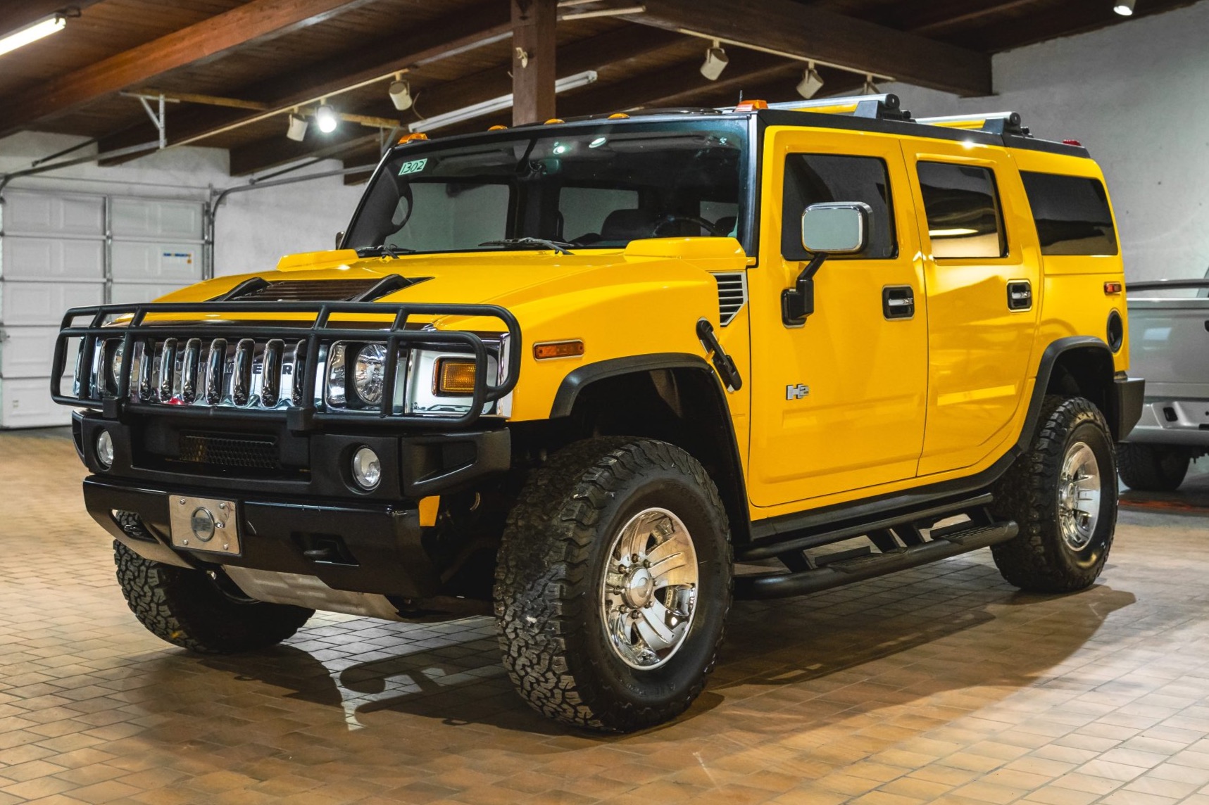 37k-Mile 2003 Hummer H2