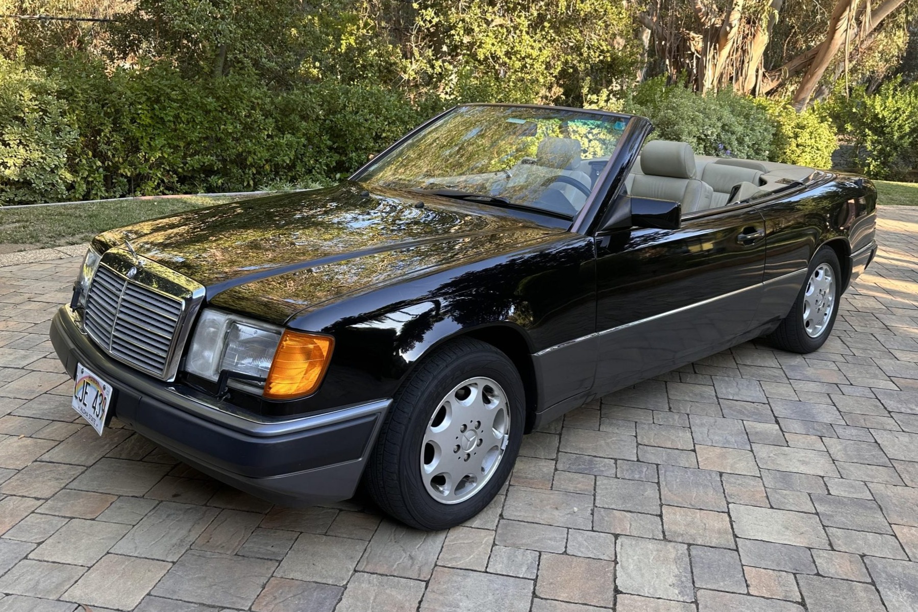 1993 Mercedes-Benz 300CE Cabriolet