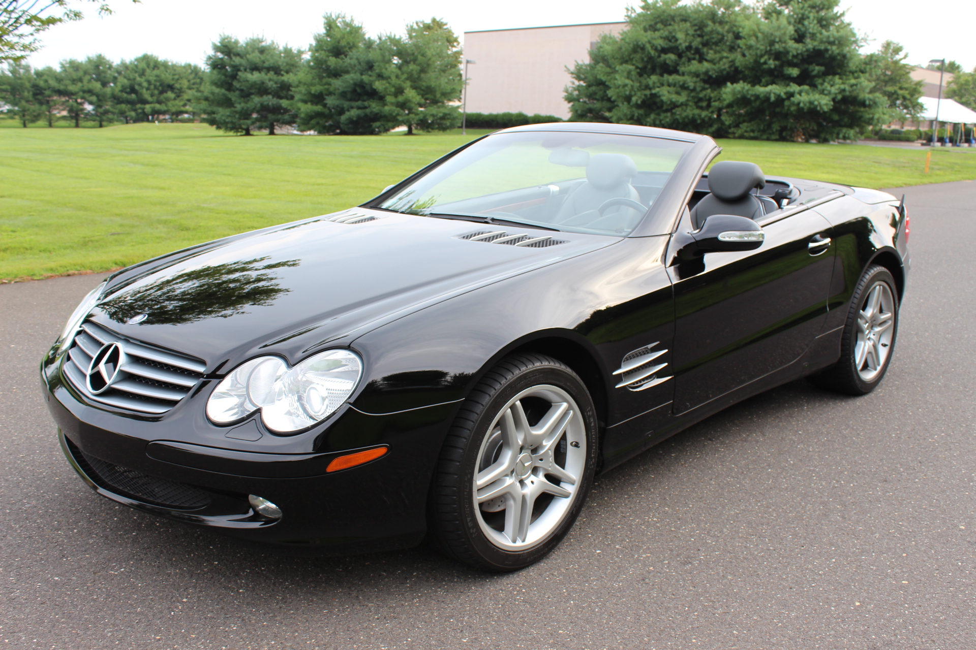 27k-Mile 2003 Mercedes-Benz SL500