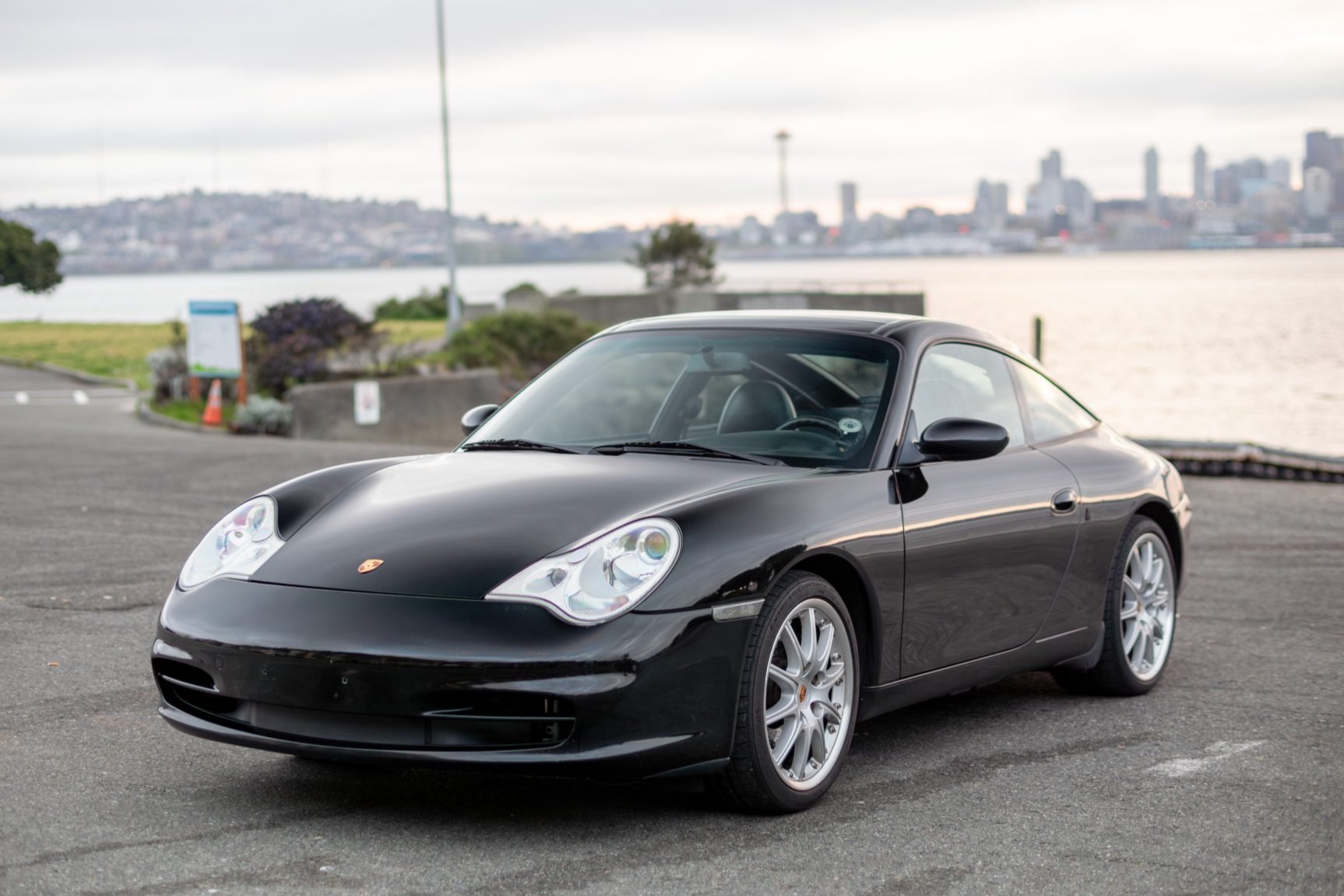 2003 Porsche 911 Carrera Targa 6-Speed