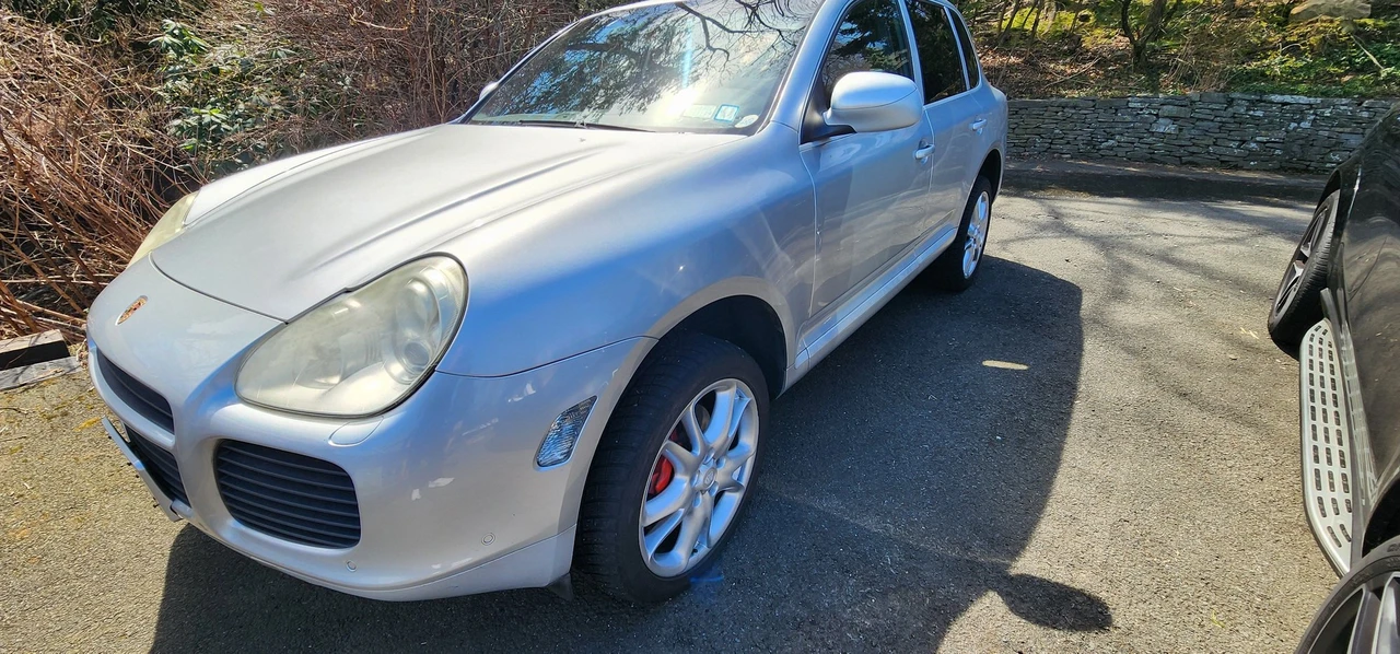 2004 Porsche 955/957 Cayenne Turbo - Image 4 of 10
