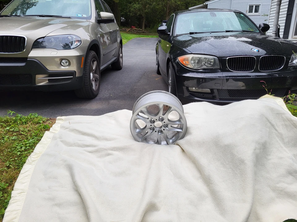 2004 Parts & Memorabilia Wheels - Image 2 of 6