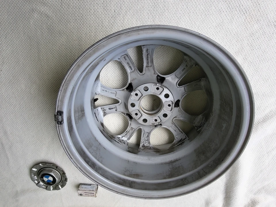 2004 Parts & Memorabilia Wheels - Image 5 of 6