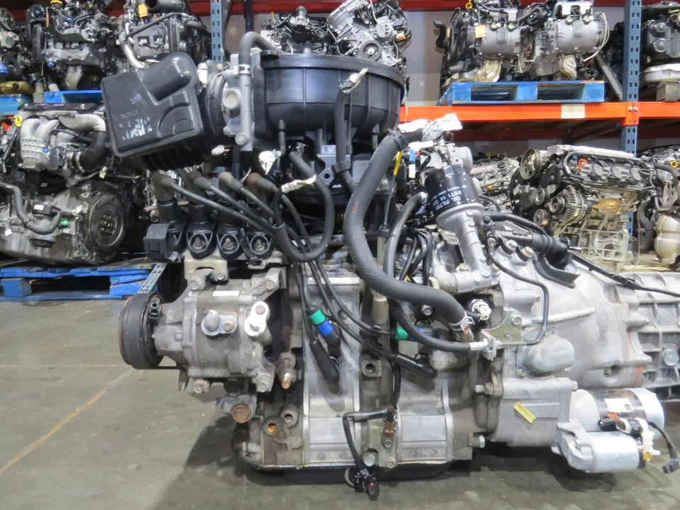 2004 Parts & Memorabilia Engines - Image 3 of 9