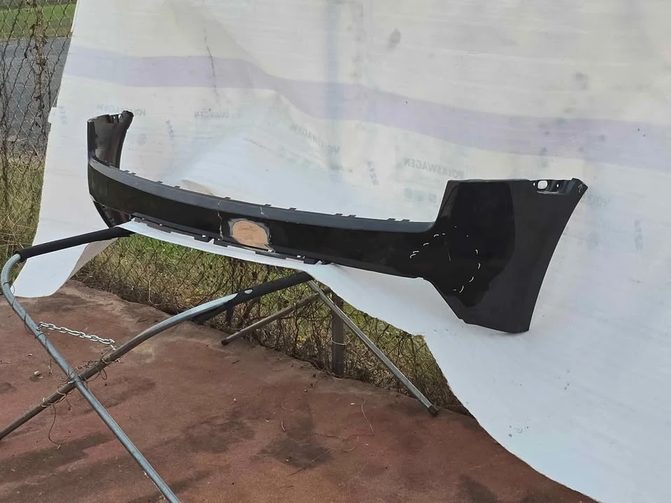 2004 Parts & Memorabilia Bodywork - Image 4 of 8