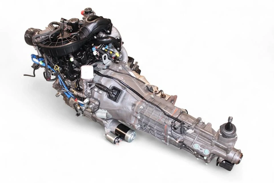 2004 Parts & Memorabilia Engines - Image 7 of 10