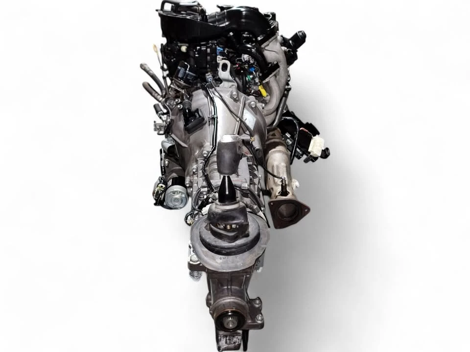 2004 Parts & Memorabilia Engines - Image 7 of 10