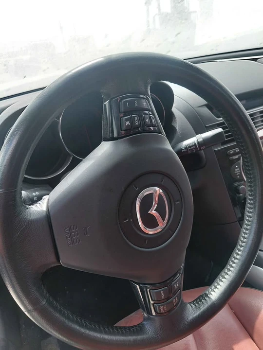 2004 Mazda RX-8 1st Gen - Image 7 of 10