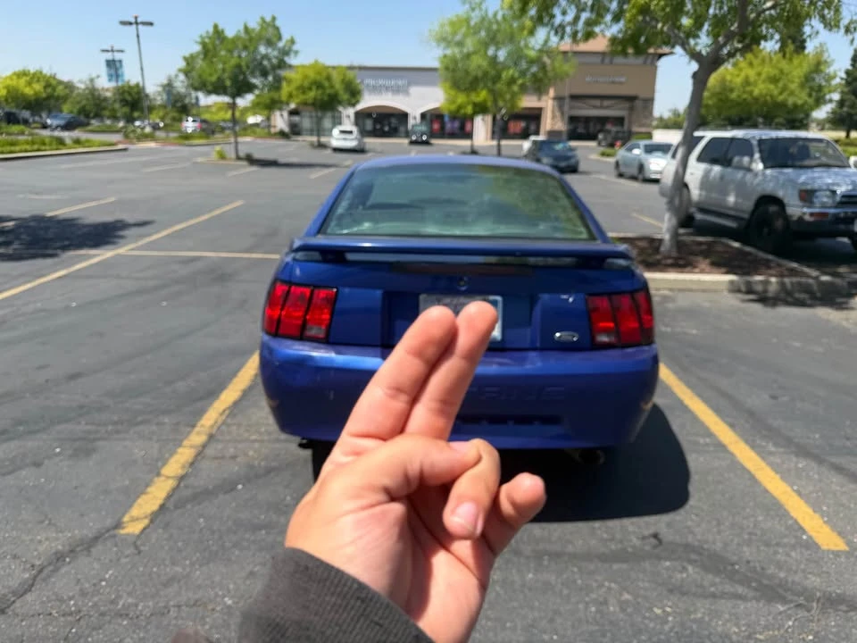 2004 Ford SN95 Mustang - Image 3 of 3