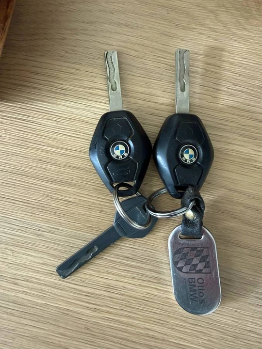 2004 BMW E46 330i & 330Ci - Image 20 of 20