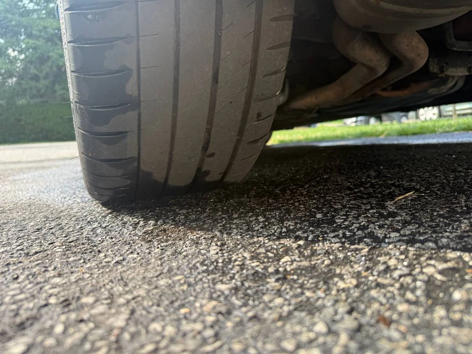 2004 BMW E46 330i & 330Ci - Image 19 of 20