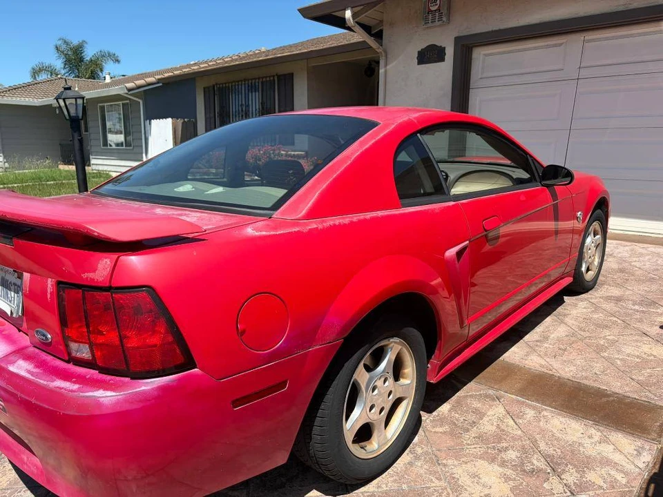 2004 Ford SN95 Mustang - Image 2 of 9