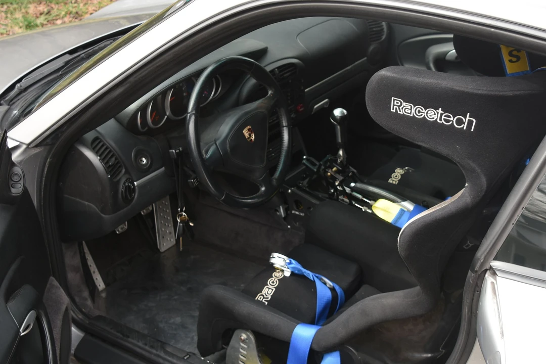 2004 Porsche 996 Carrera - Image 10 of 18