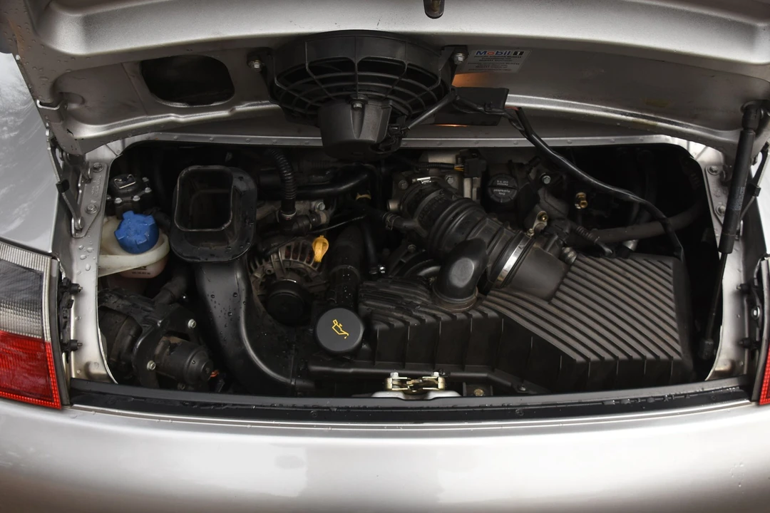 2004 Porsche 996 Carrera - Image 17 of 18