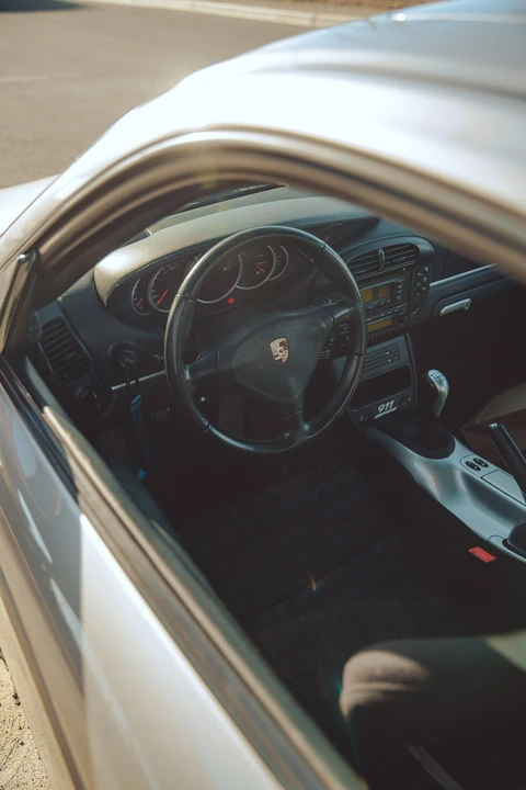 2004 Porsche 996 Carrera - Image 19 of 20