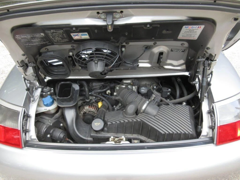 2004 Porsche 996 Carrera - Image 13 of 16