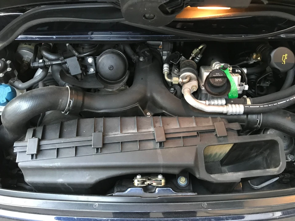 2004 Porsche 996 Turbo - Image 6 of 31