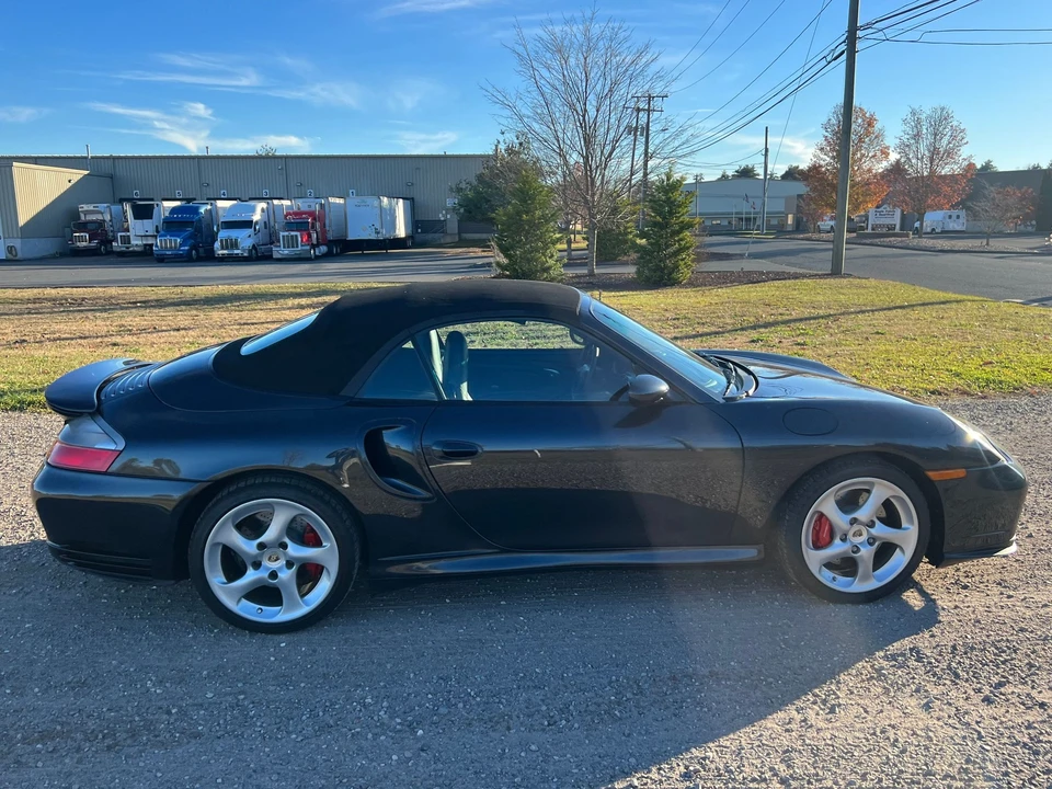2004 Porsche 996 Turbo - Image 19 of 31
