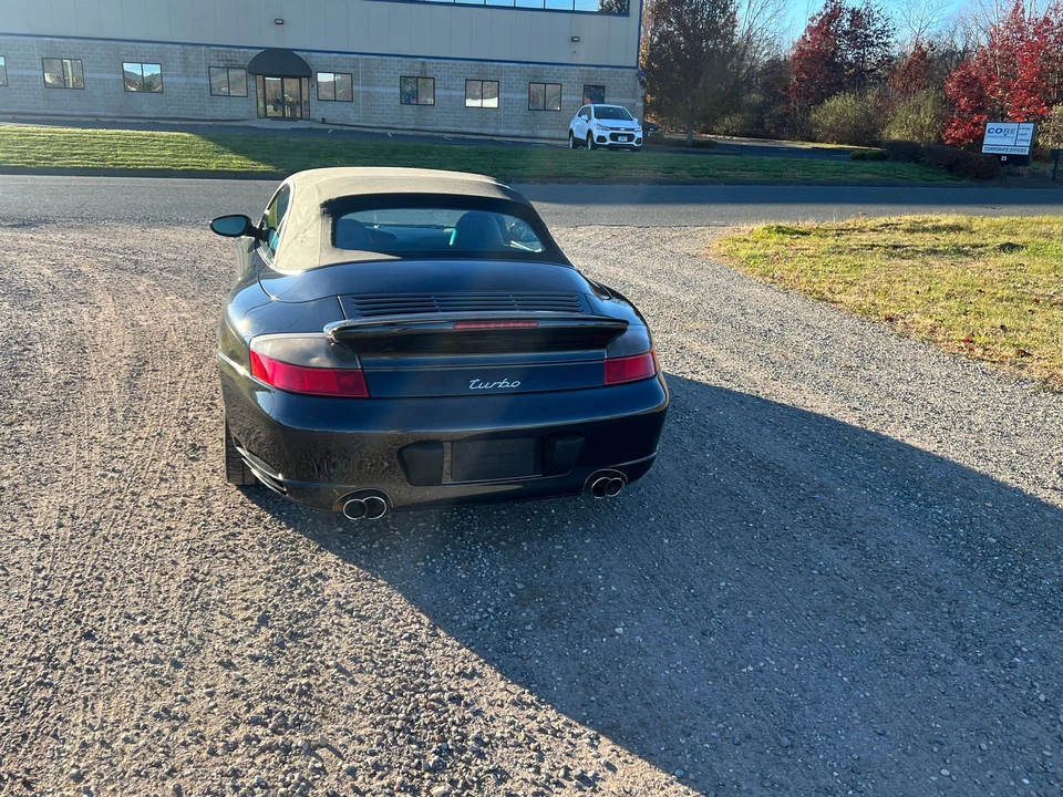 2004 Porsche 996 Turbo - Image 13 of 31