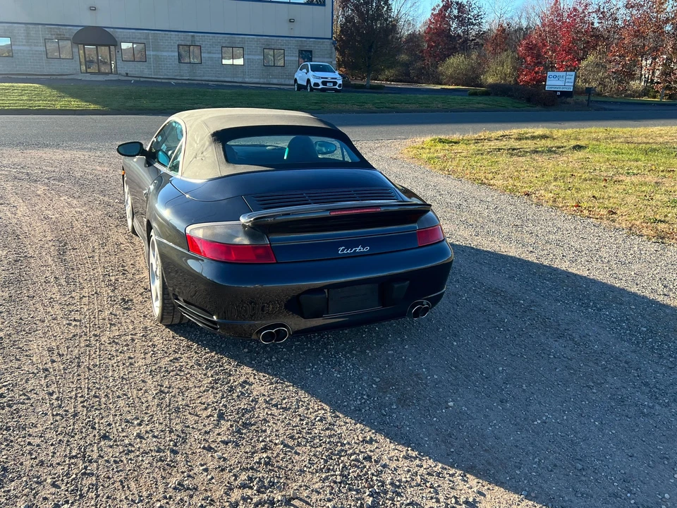 2004 Porsche 996 Turbo - Image 14 of 31