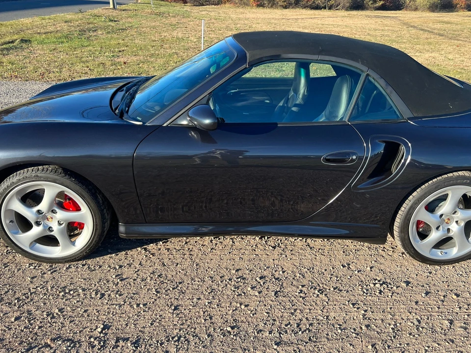 2004 Porsche 996 Turbo - Image 10 of 31