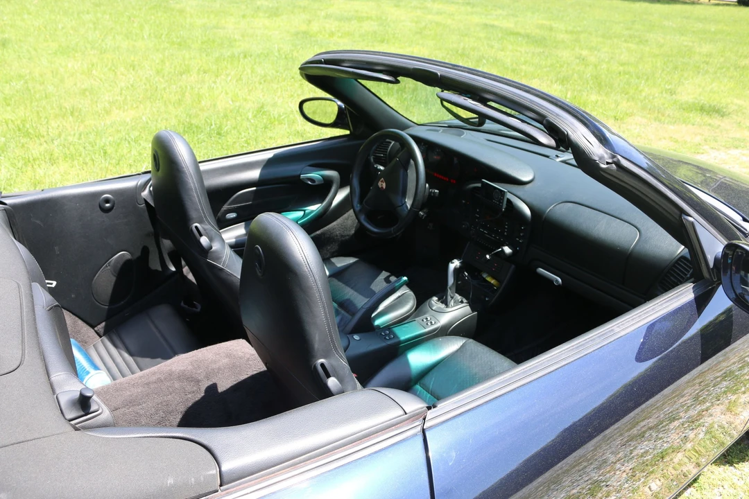 2004 Porsche 996 Carrera - Image 13 of 24