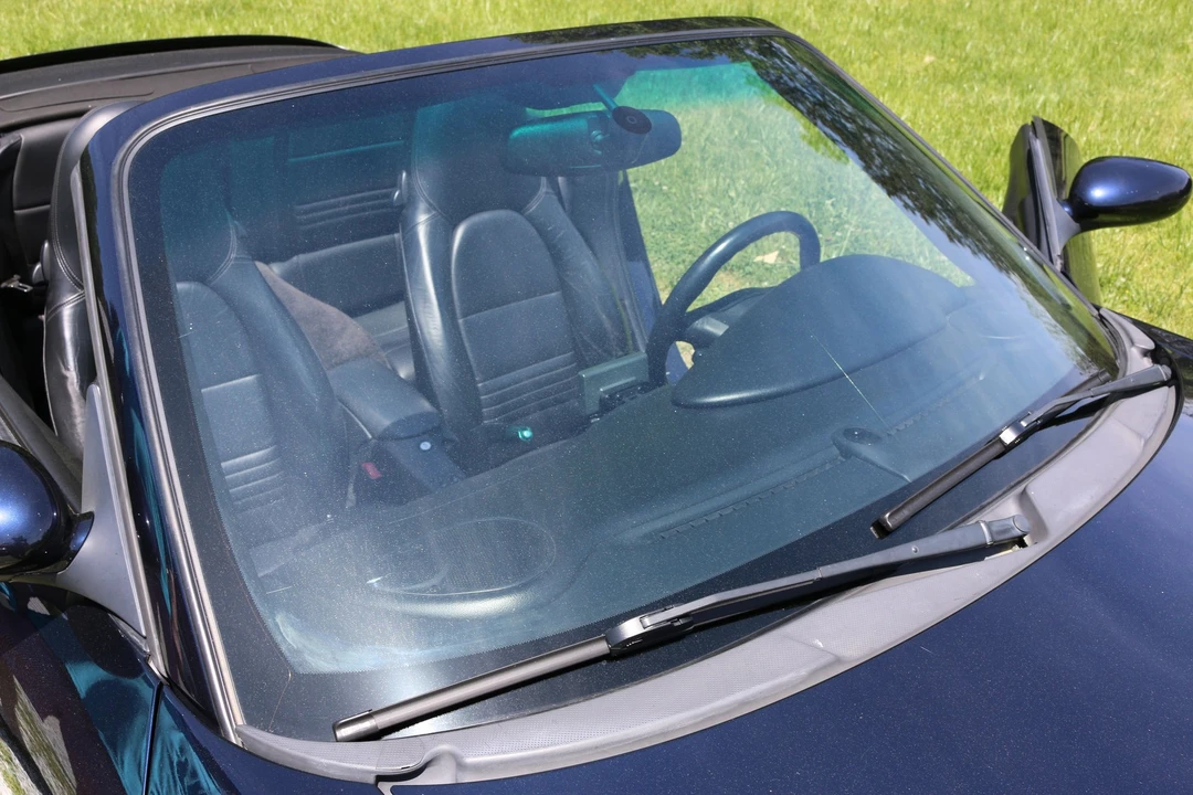 2004 Porsche 996 Carrera - Image 11 of 24