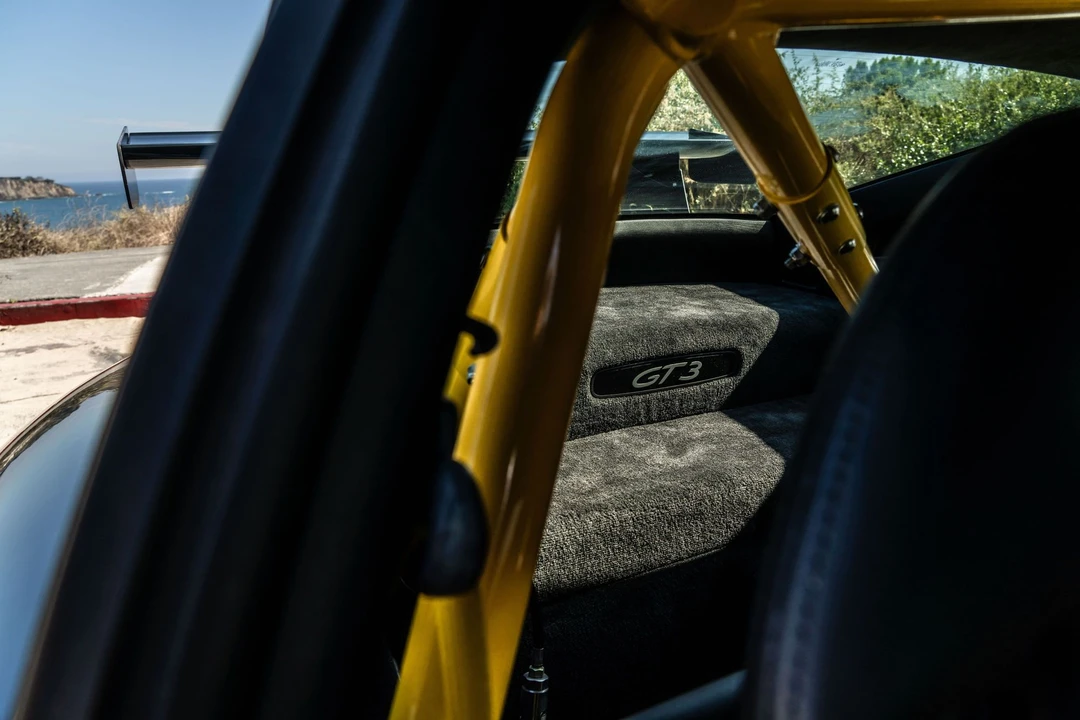 2004 Porsche 996 GT3 - Image 14 of 31