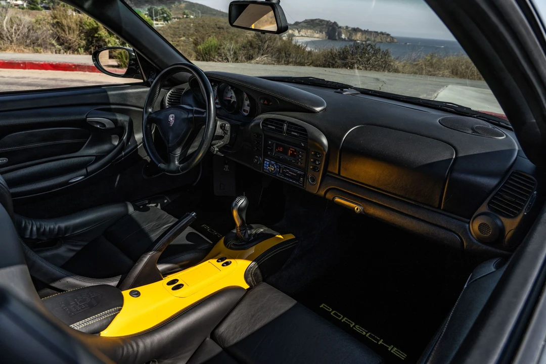 2004 Porsche 996 GT3 - Image 18 of 31