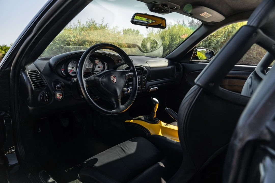 2004 Porsche 996 GT3 - Image 17 of 31
